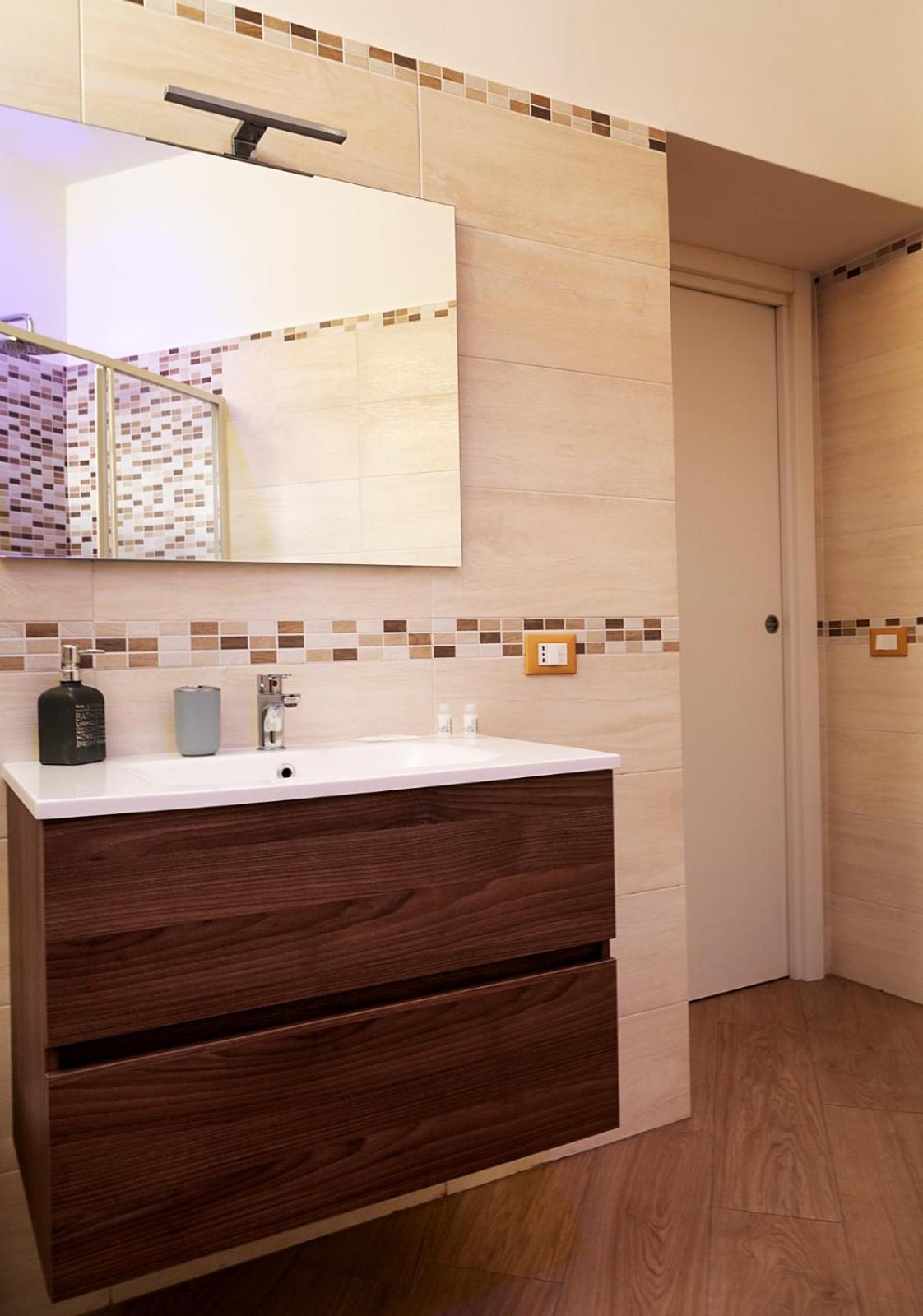 Domus Cuomo B&B Nocera Inferiore Bagian luar foto